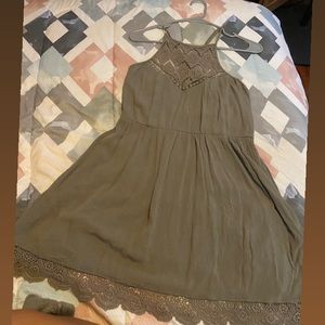 Charlotte Russe halter top dress green L